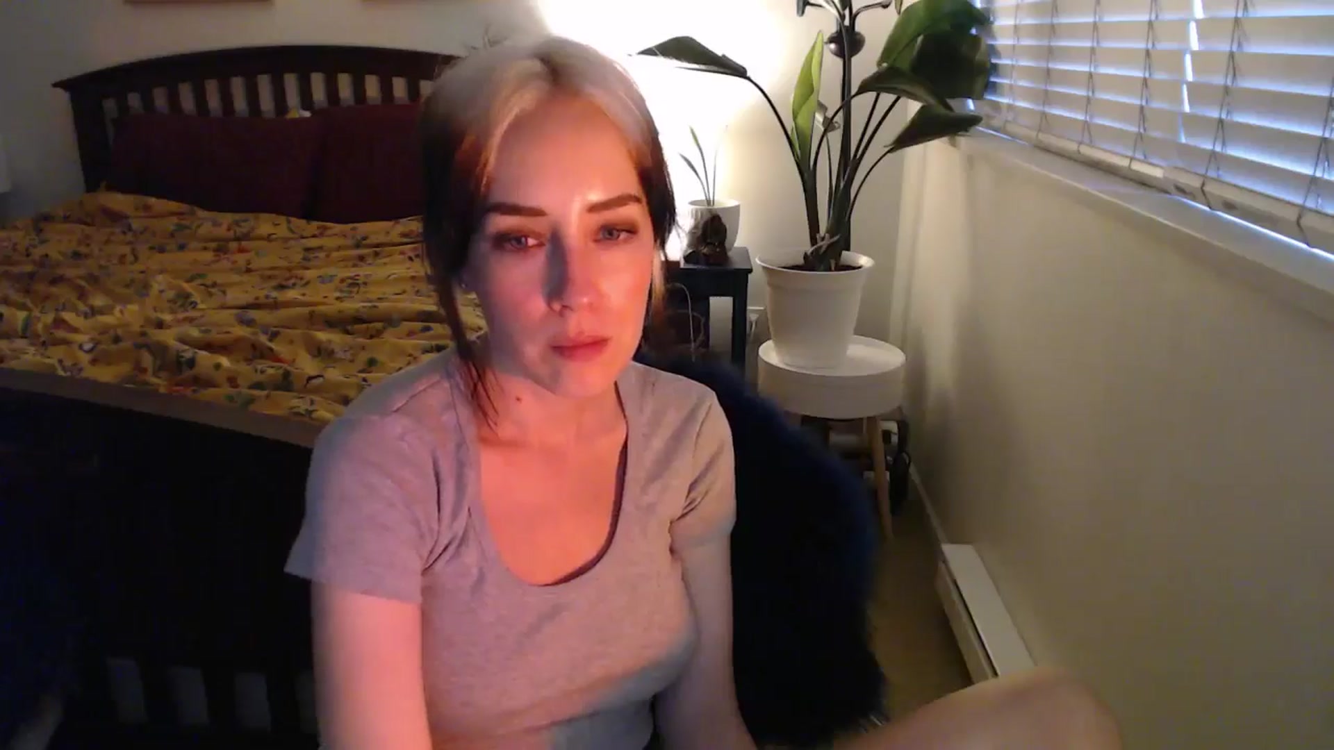 Gallery image thumbnail from NahlaHoney's myfreecams stream on, 08/27/2024, 03:15 image 7 of 20