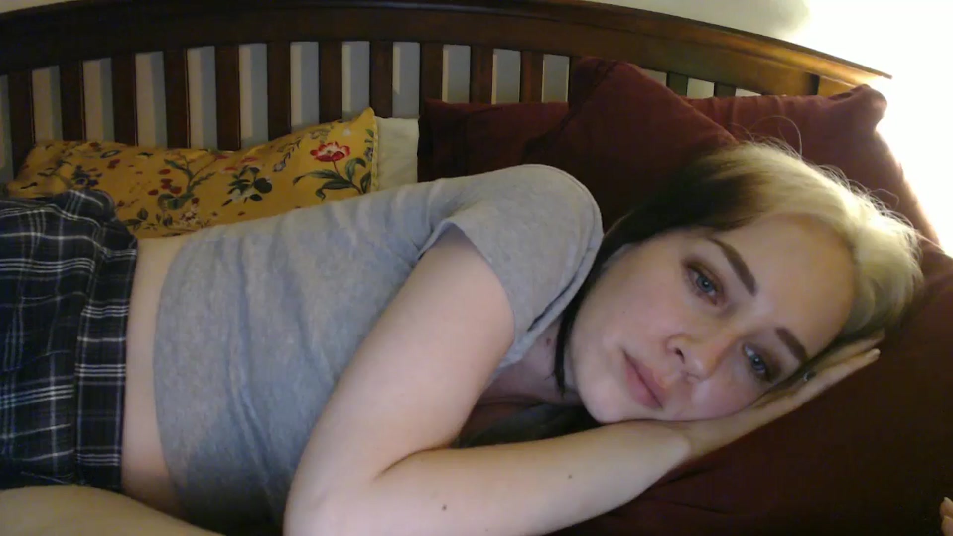 Gallery image thumbnail from NahlaHoney's myfreecams stream on, 08/27/2024, 04:29 image 3 of 20