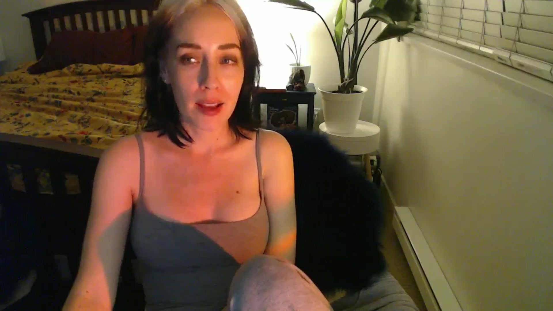 Gallery image thumbnail from NahlaHoney's myfreecams stream on, 08/28/2024, 04:56 image 20 of 20
