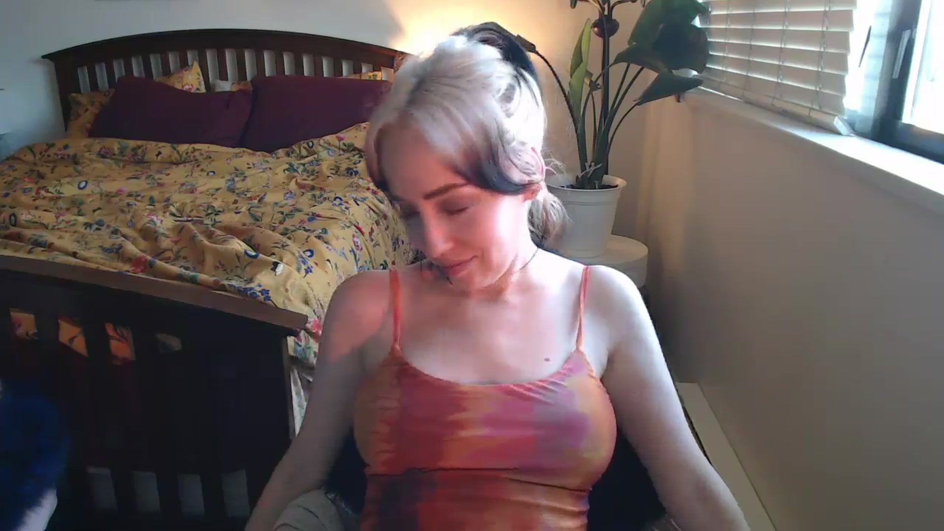 Gallery image thumbnail from NahlaHoney's myfreecams stream on, 08/29/2024, 03:58 image 8 of 20