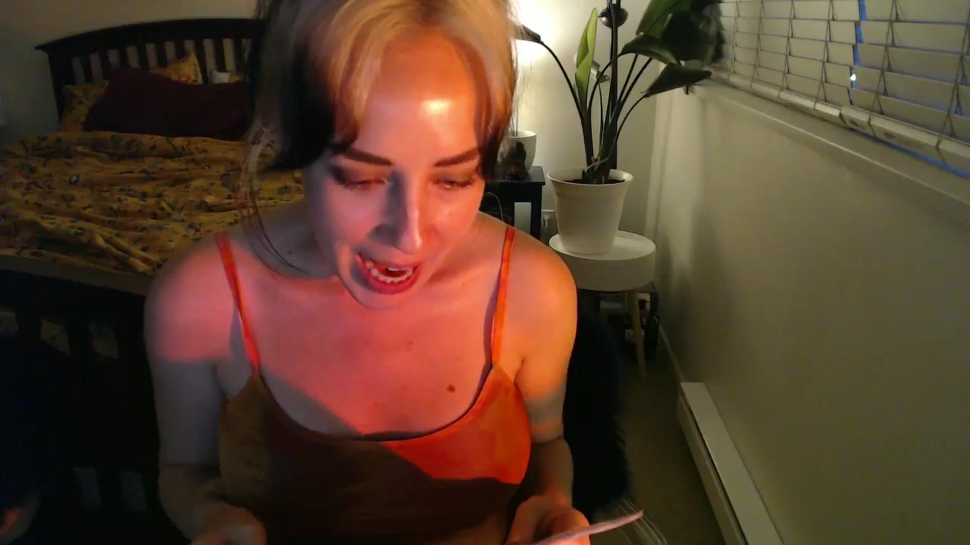 Gallery image thumbnail from NahlaHoney's myfreecams stream on, 08/29/2024, 03:58 image 17 of 20