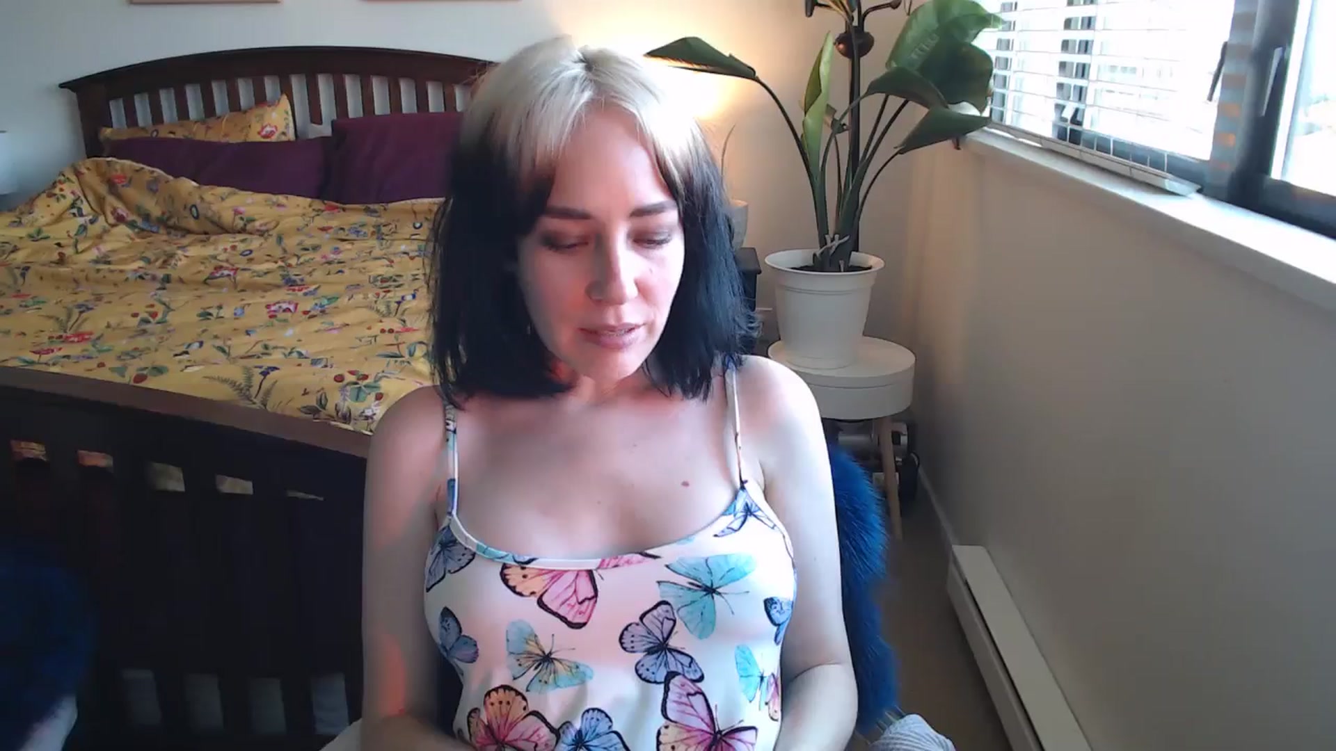 Gallery image thumbnail from NahlaHoney's myfreecams stream on, 08/31/2024, 04:16 image 3 of 20