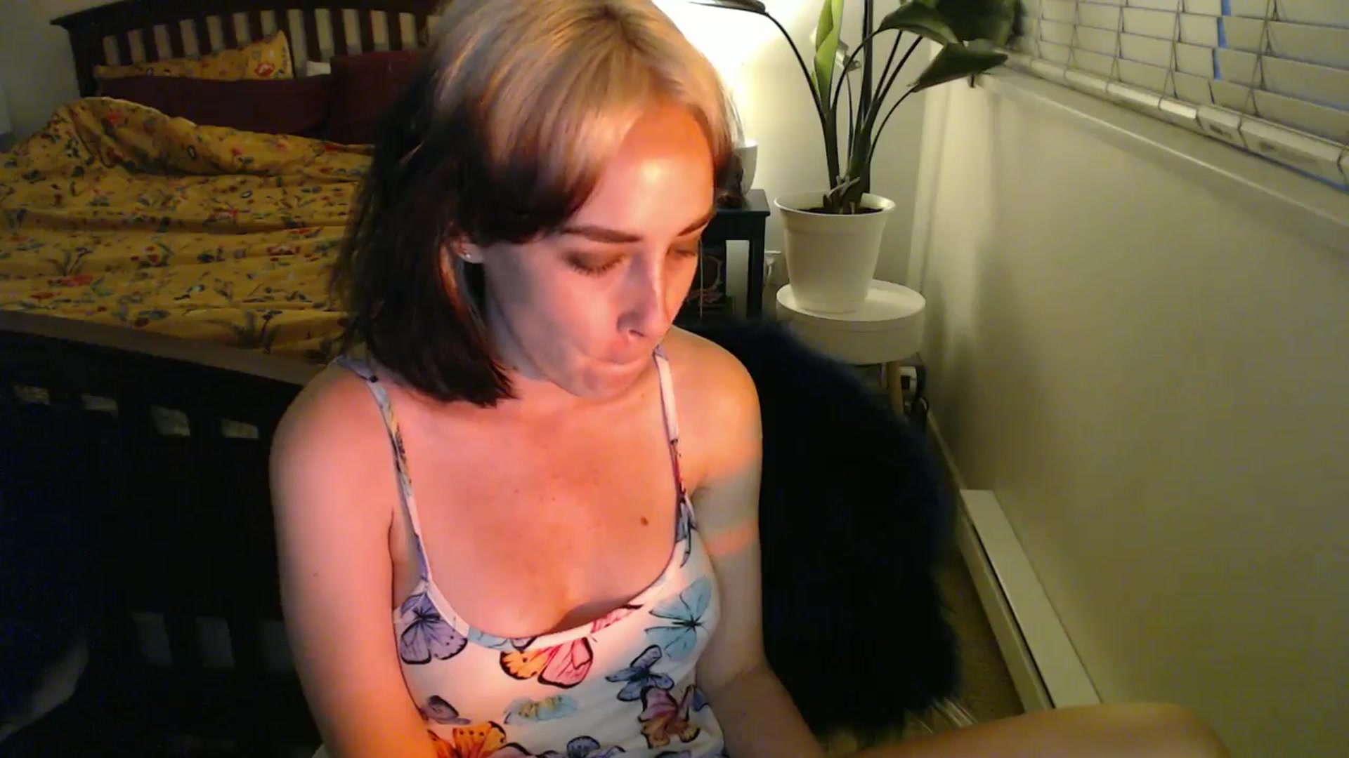 Gallery image thumbnail from NahlaHoney's myfreecams stream on, 08/31/2024, 04:16 image 14 of 20