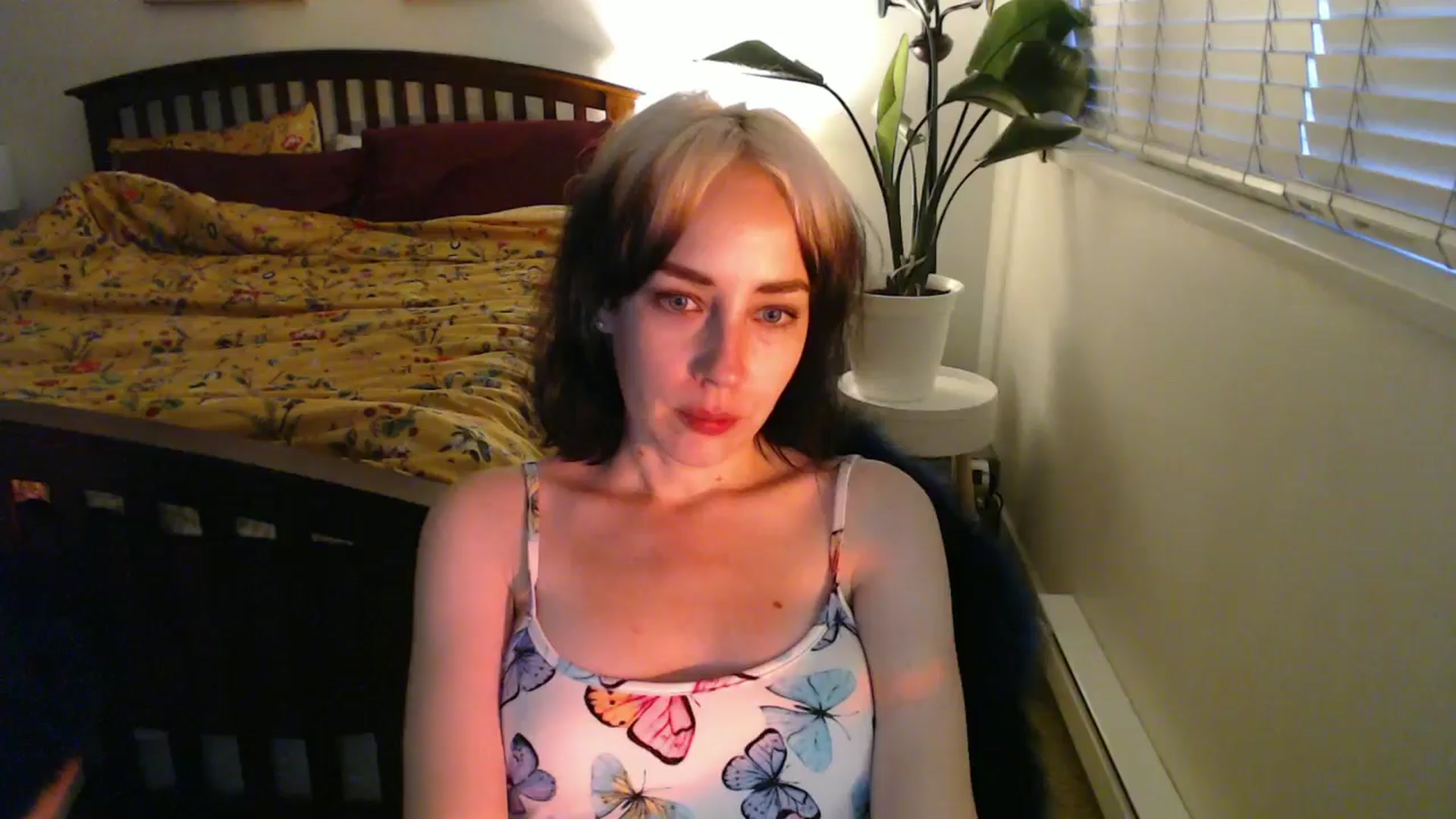 Gallery image thumbnail from NahlaHoney's myfreecams stream on, 08/31/2024, 04:16 image 12 of 20