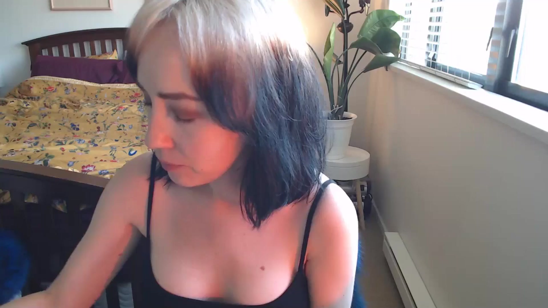Gallery image thumbnail from NahlaHoney's myfreecams stream on, 09/04/2024, 03:31 image 2 of 20