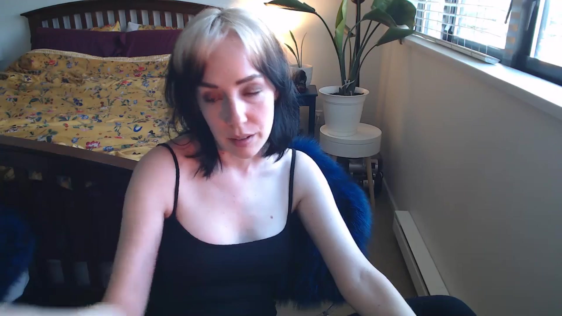 Gallery image thumbnail from NahlaHoney's myfreecams stream on, 09/04/2024, 03:31 image 6 of 20