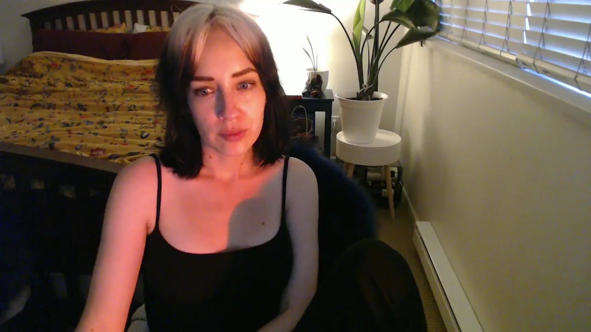 Gallery image thumbnail from NahlaHoney's myfreecams stream on, 09/04/2024, 03:31 image 15 of 20