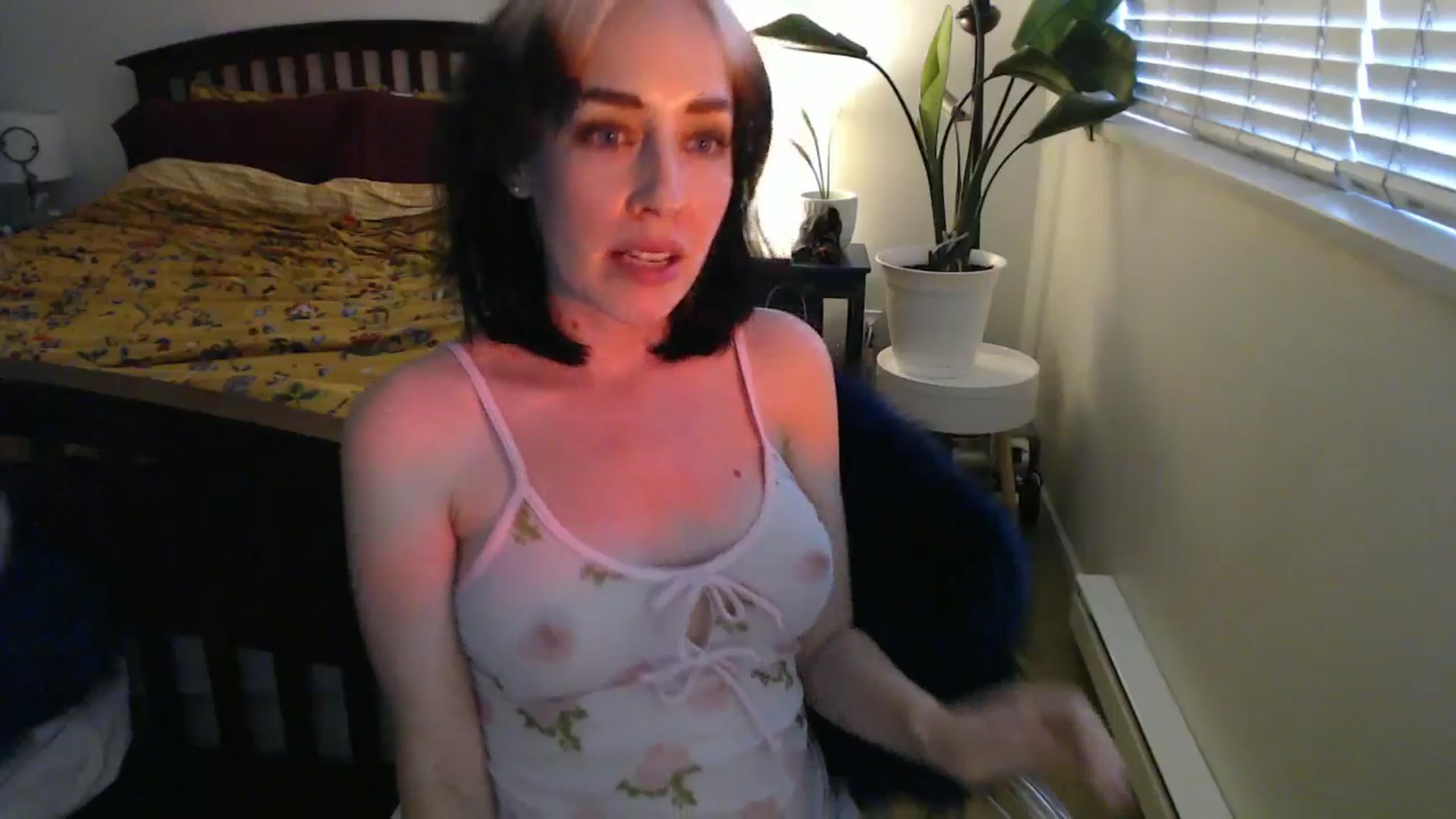 Gallery image thumbnail from NahlaHoney's myfreecams stream on, 09/05/2024, 02:43 image 14 of 20