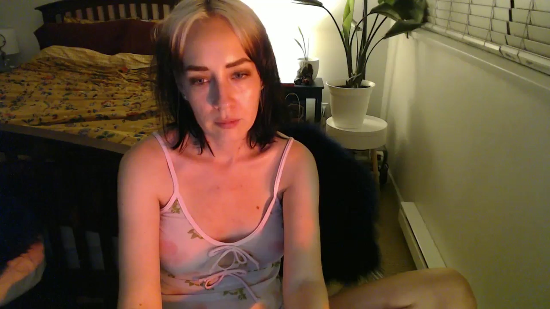 Gallery image thumbnail from NahlaHoney's myfreecams stream on, 09/05/2024, 04:32 image 18 of 20