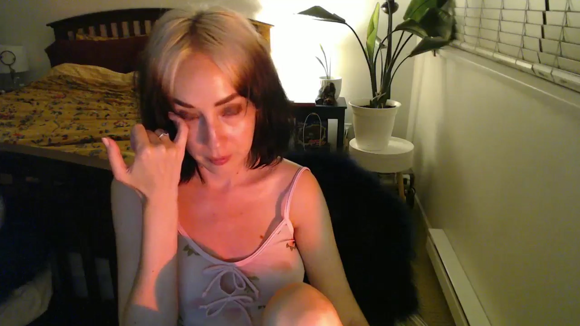 Gallery image thumbnail from NahlaHoney's myfreecams stream on, 09/05/2024, 04:32 image 10 of 20