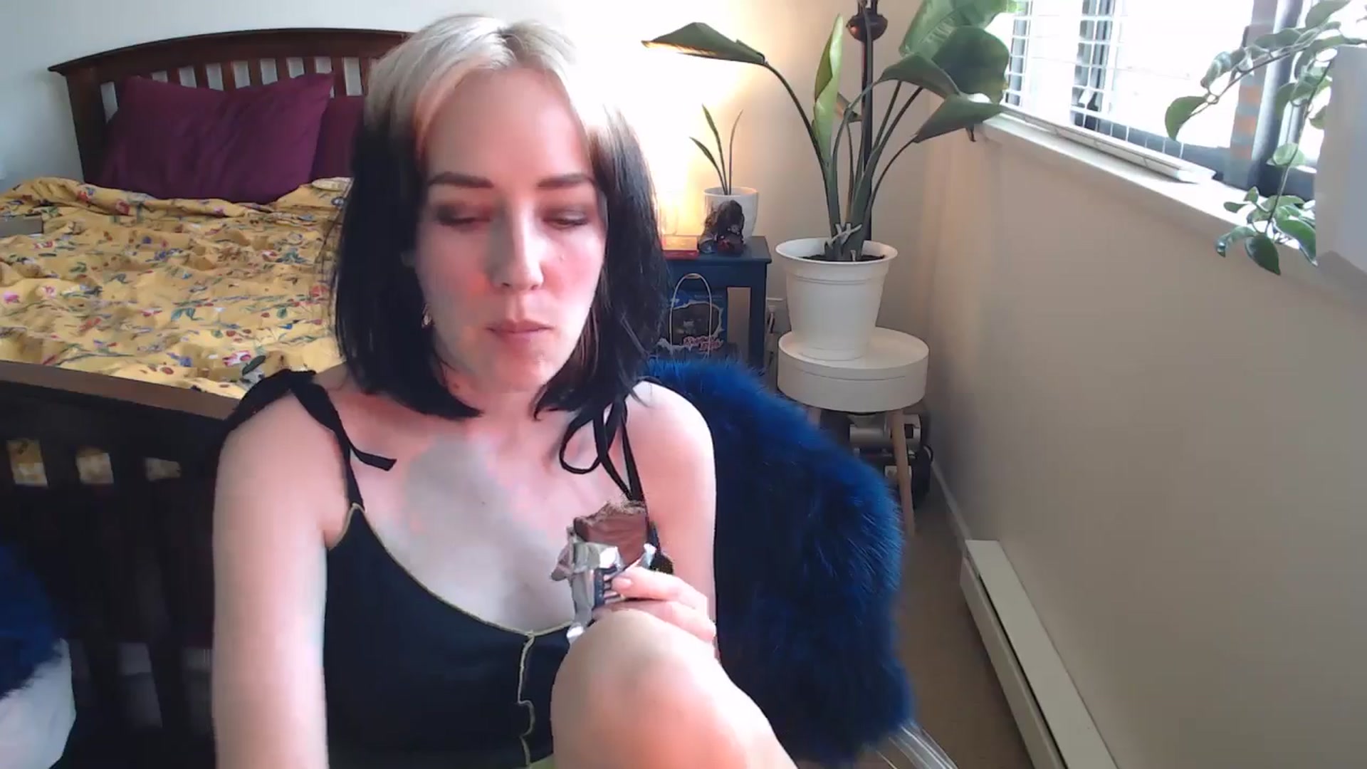 Gallery image thumbnail from NahlaHoney's myfreecams stream on, 09/06/2024, 02:26 image 2 of 20