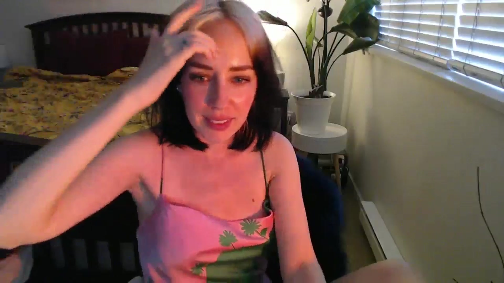 Gallery image thumbnail from NahlaHoney's myfreecams stream on, 09/06/2024, 02:26 image 17 of 20