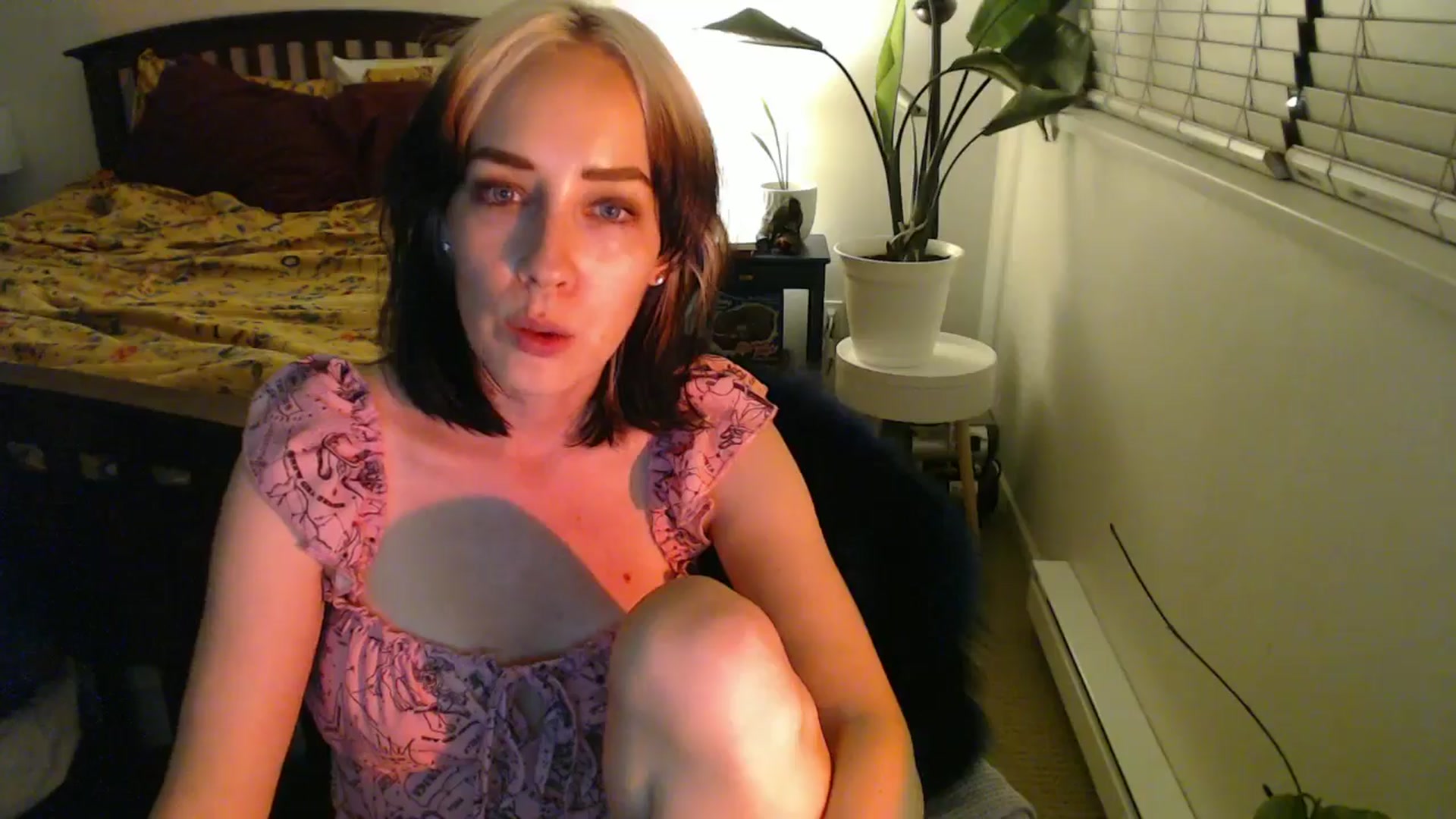 Gallery image thumbnail from NahlaHoney's myfreecams stream on, 09/10/2024, 04:06 image 2 of 20