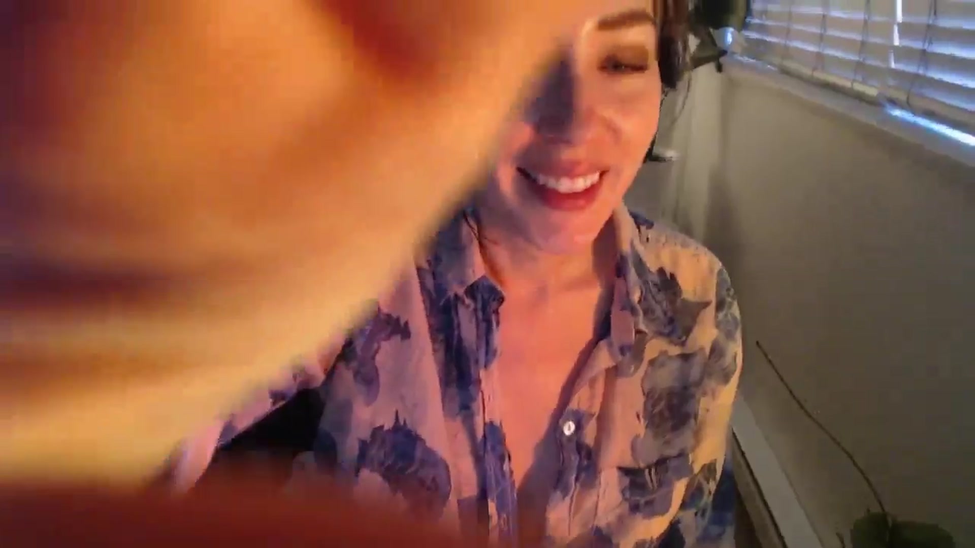 Gallery image thumbnail from NahlaHoney's myfreecams stream on, 09/13/2024, 05:12 image 2 of 20