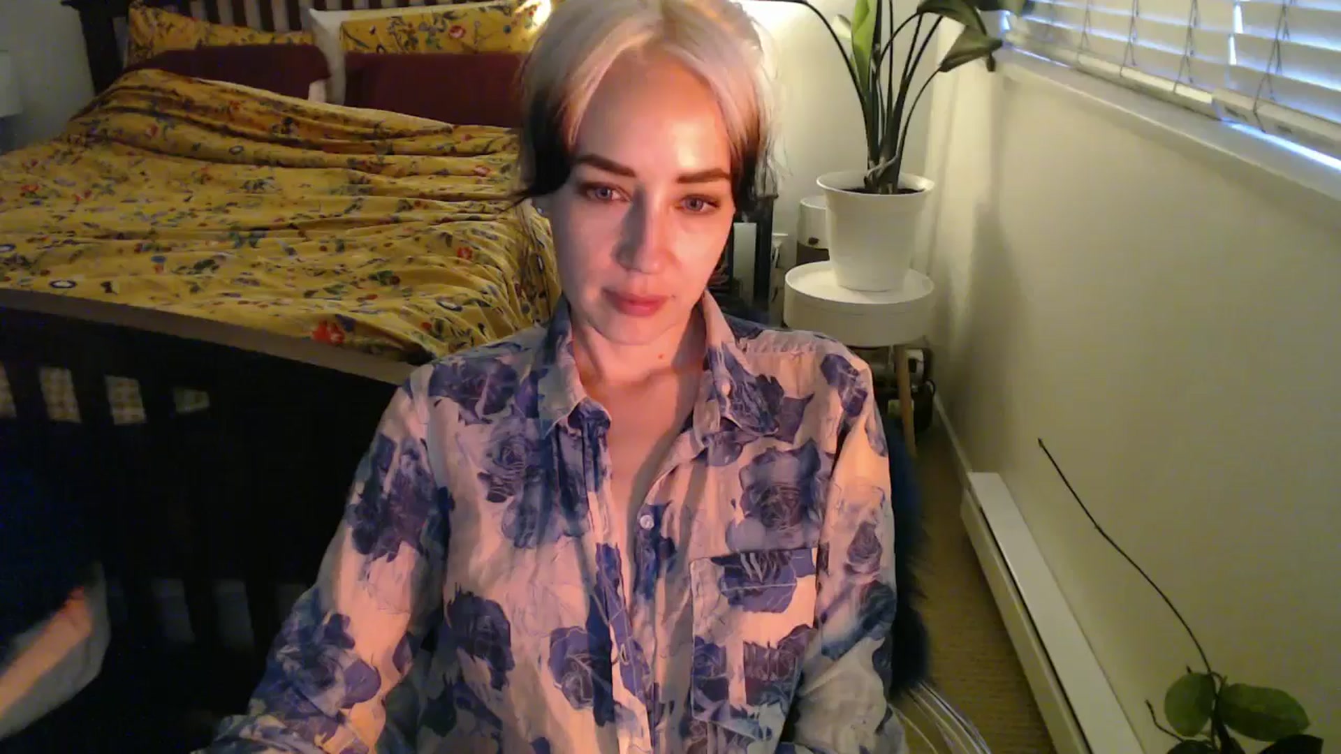 Gallery image thumbnail from NahlaHoney's myfreecams stream on, 09/13/2024, 05:12 image 3 of 20