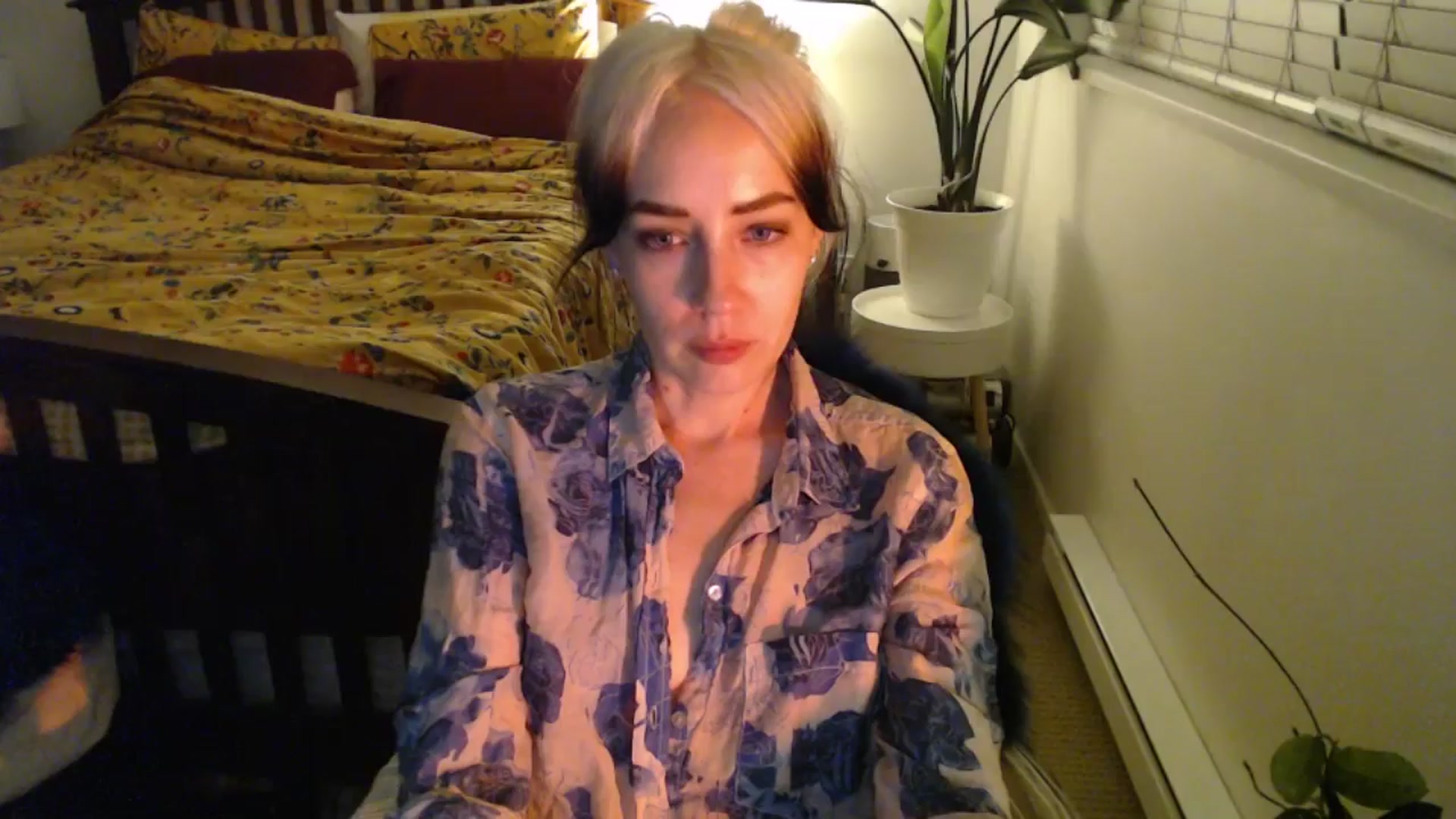 Gallery image thumbnail from NahlaHoney's myfreecams stream on, 09/13/2024, 05:12 image 17 of 20