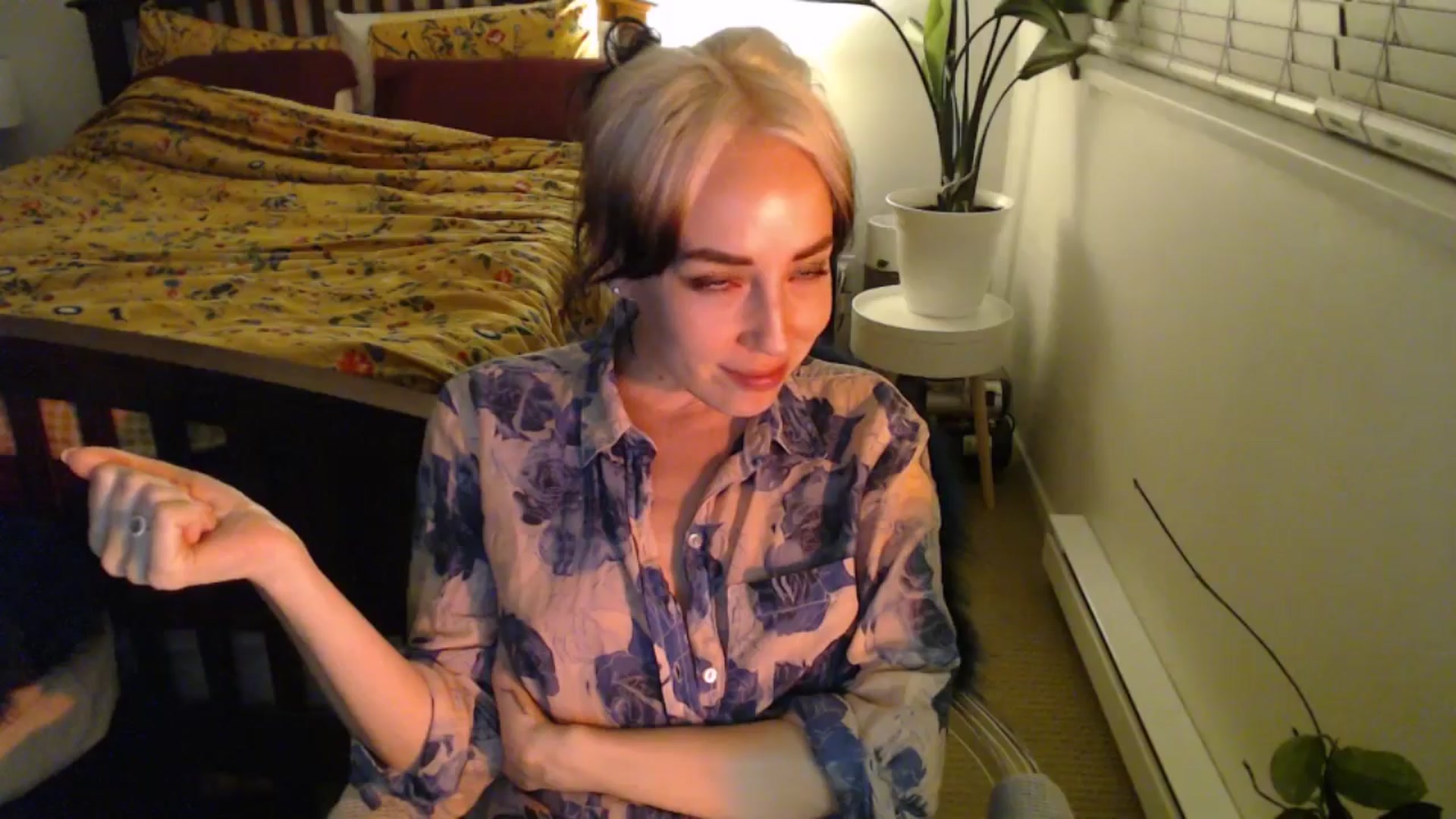 Gallery image thumbnail from NahlaHoney's myfreecams stream on, 09/13/2024, 05:12 image 20 of 20