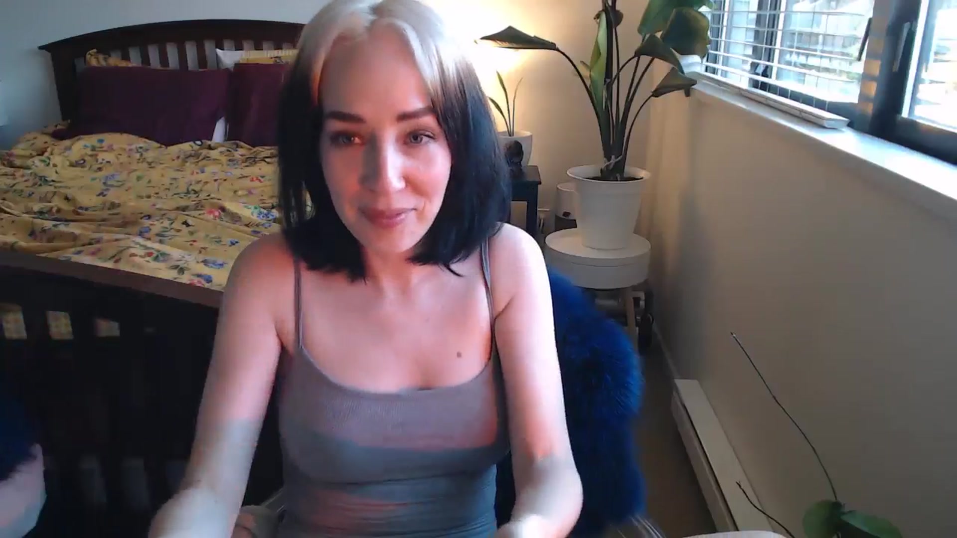 Gallery image thumbnail from NahlaHoney's myfreecams stream on, 09/16/2024, 02:47 image 10 of 20