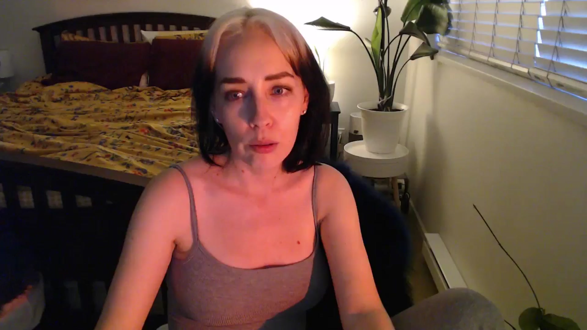 Gallery image thumbnail from NahlaHoney's myfreecams stream on, 09/16/2024, 02:47 image 16 of 20