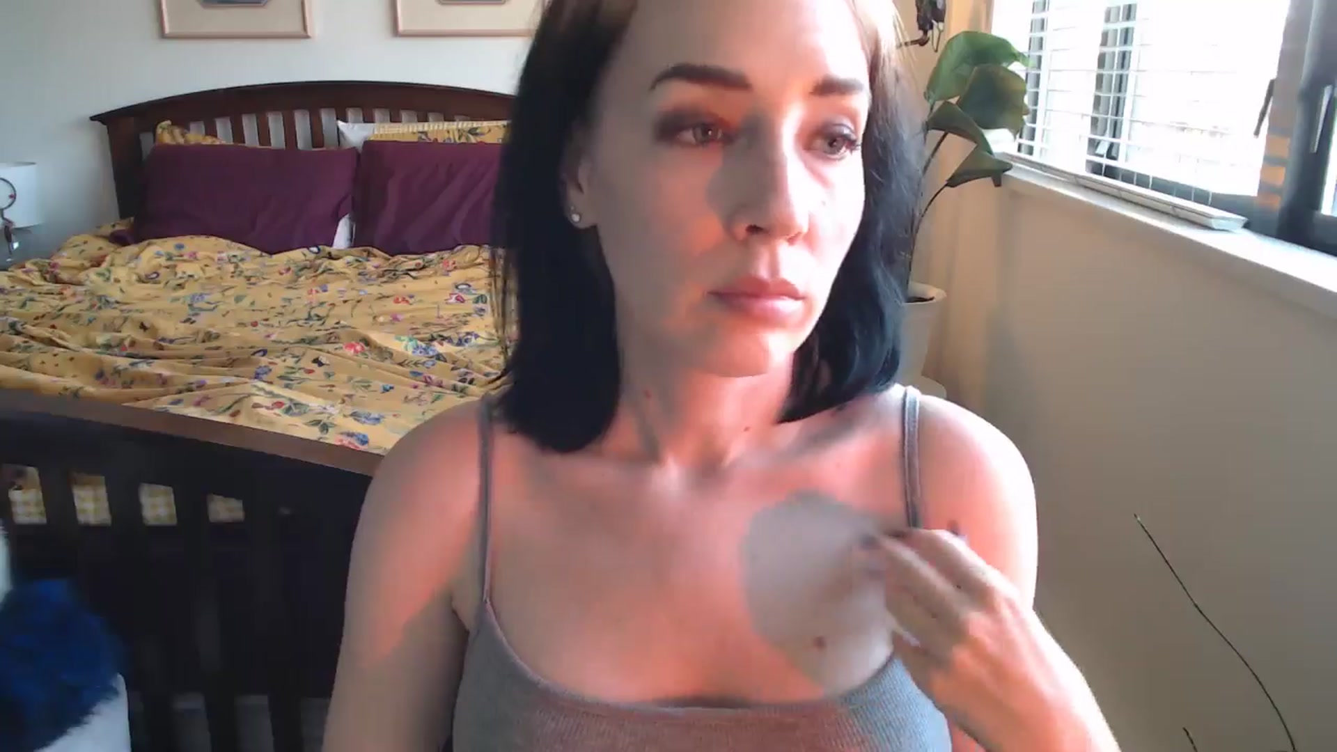 Gallery image thumbnail from NahlaHoney's myfreecams stream on, 09/16/2024, 02:47 image 3 of 20