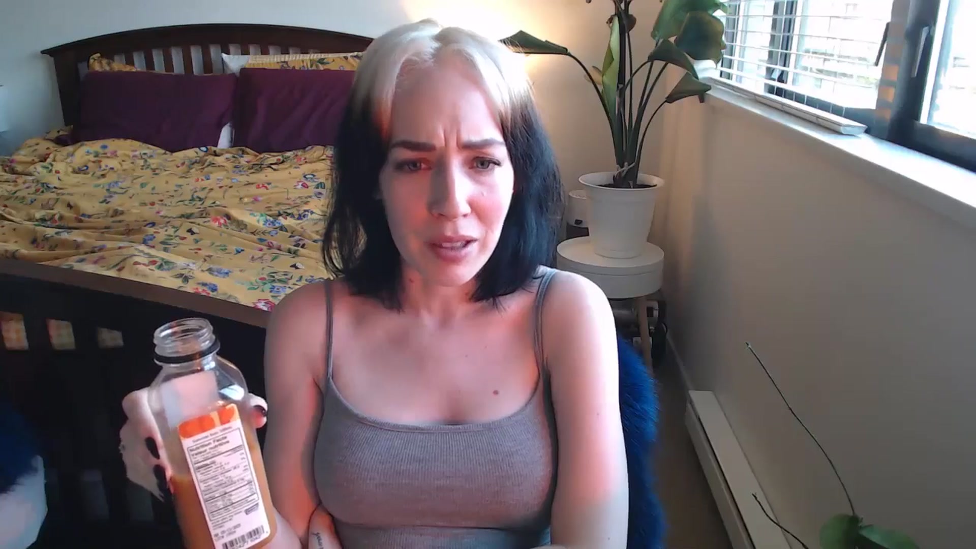 Gallery image thumbnail from NahlaHoney's myfreecams stream on, 09/16/2024, 02:47 image 5 of 20
