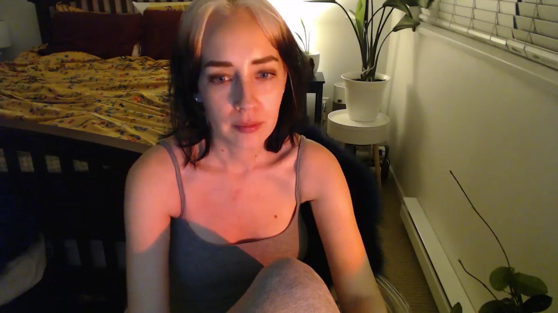 Gallery image thumbnail from NahlaHoney's myfreecams stream on, 09/16/2024, 03:09 image 10 of 20