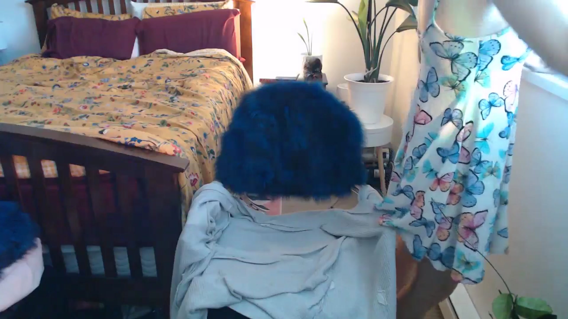 Gallery image thumbnail from NahlaHoney's myfreecams stream on, 09/17/2024, 04:23 image 6 of 20