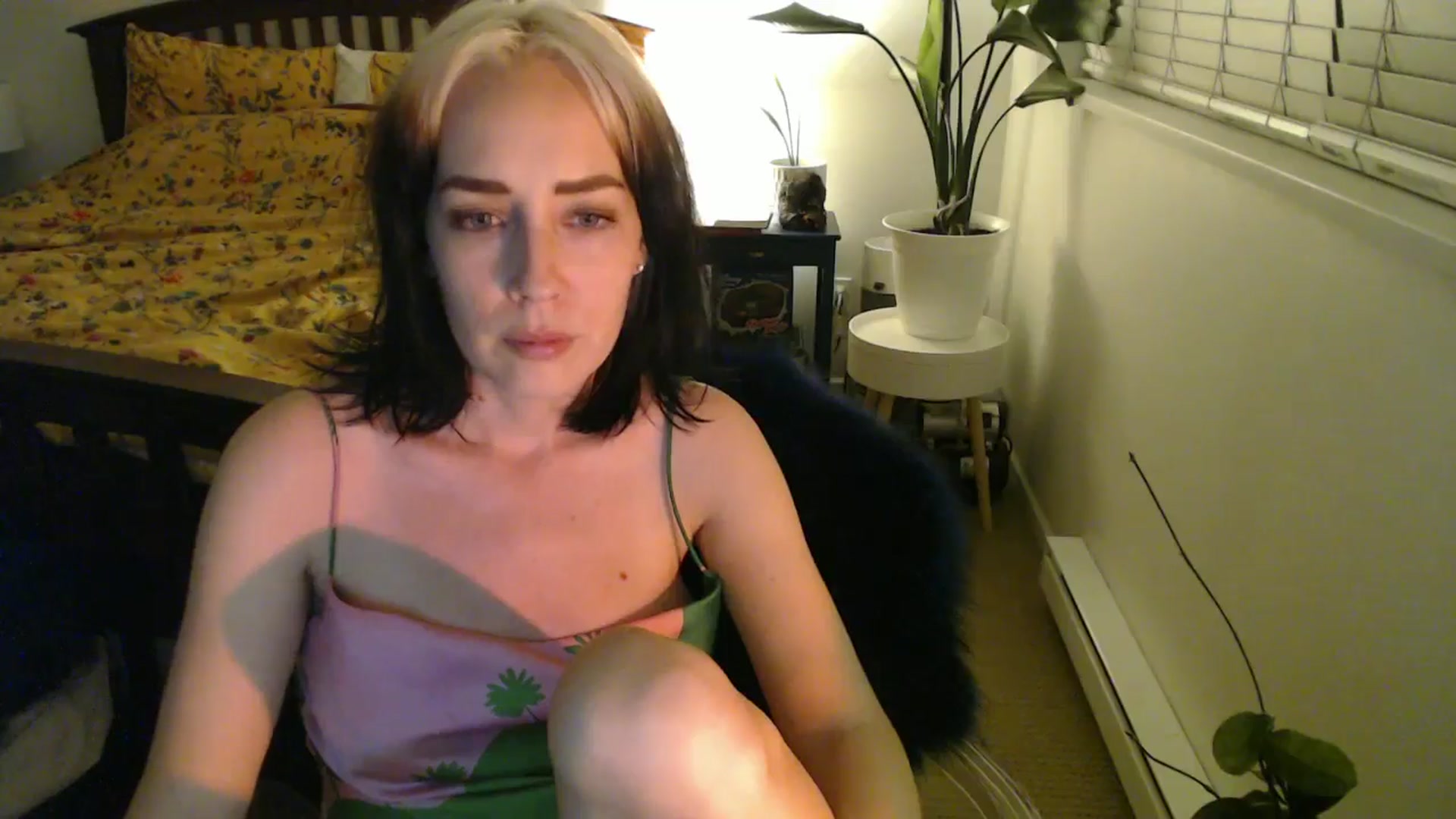 Gallery image thumbnail from NahlaHoney's myfreecams stream on, 09/19/2024, 04:57 image 16 of 20
