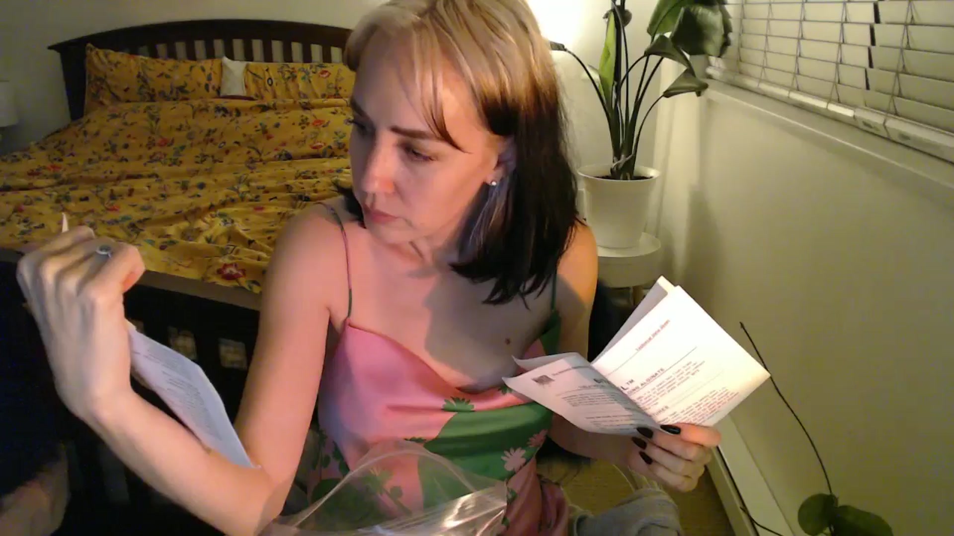 Gallery image thumbnail from NahlaHoney's myfreecams stream on, 09/19/2024, 04:57 image 11 of 20