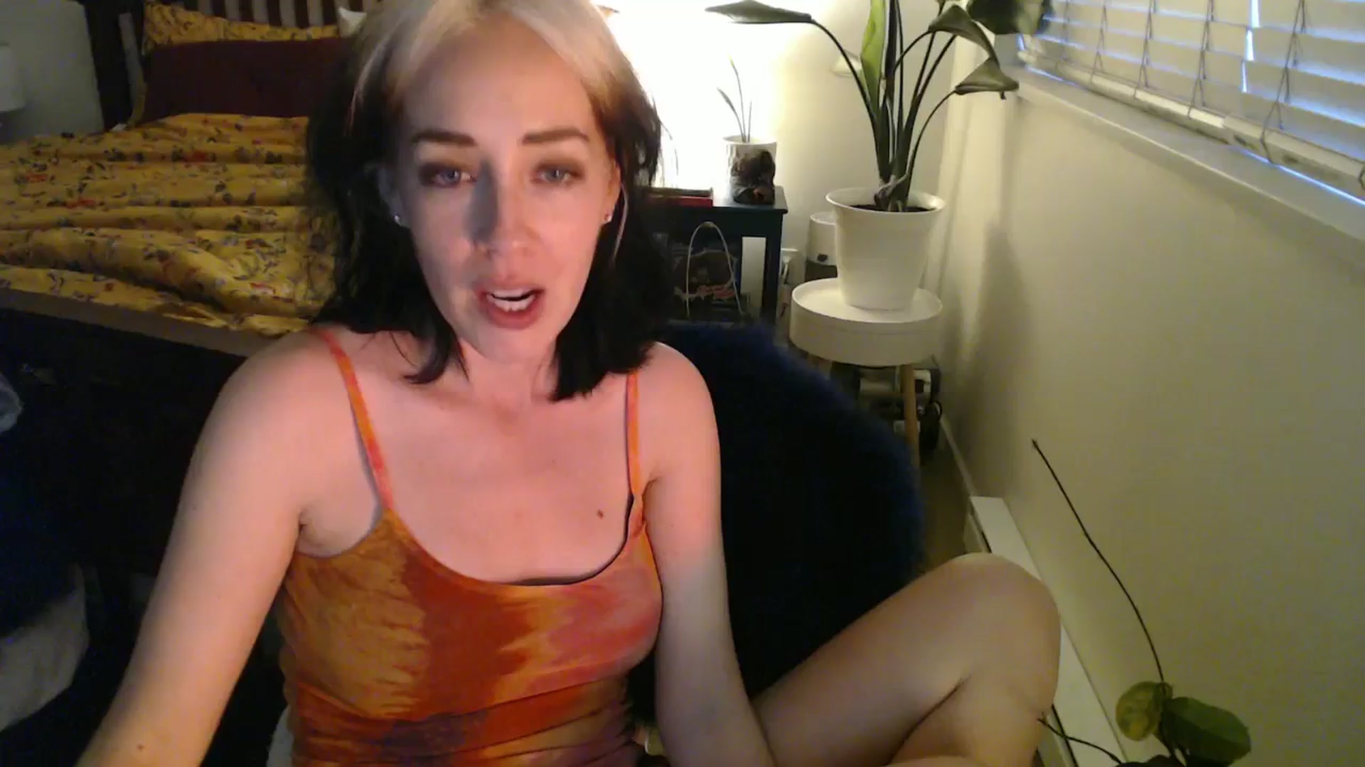 Gallery image thumbnail from NahlaHoney's myfreecams stream on, 09/24/2024, 03:11 image 1 of 20
