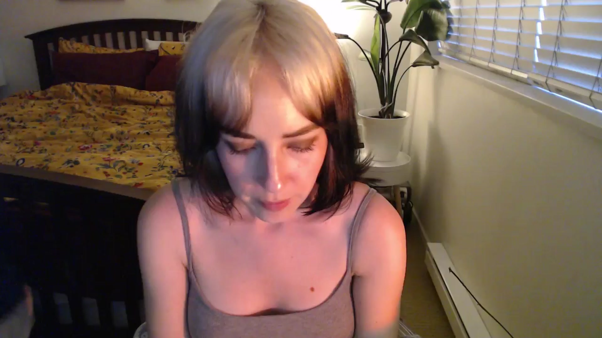 Gallery image thumbnail from NahlaHoney's myfreecams stream on, 09/26/2024, 04:02 image 1 of 20