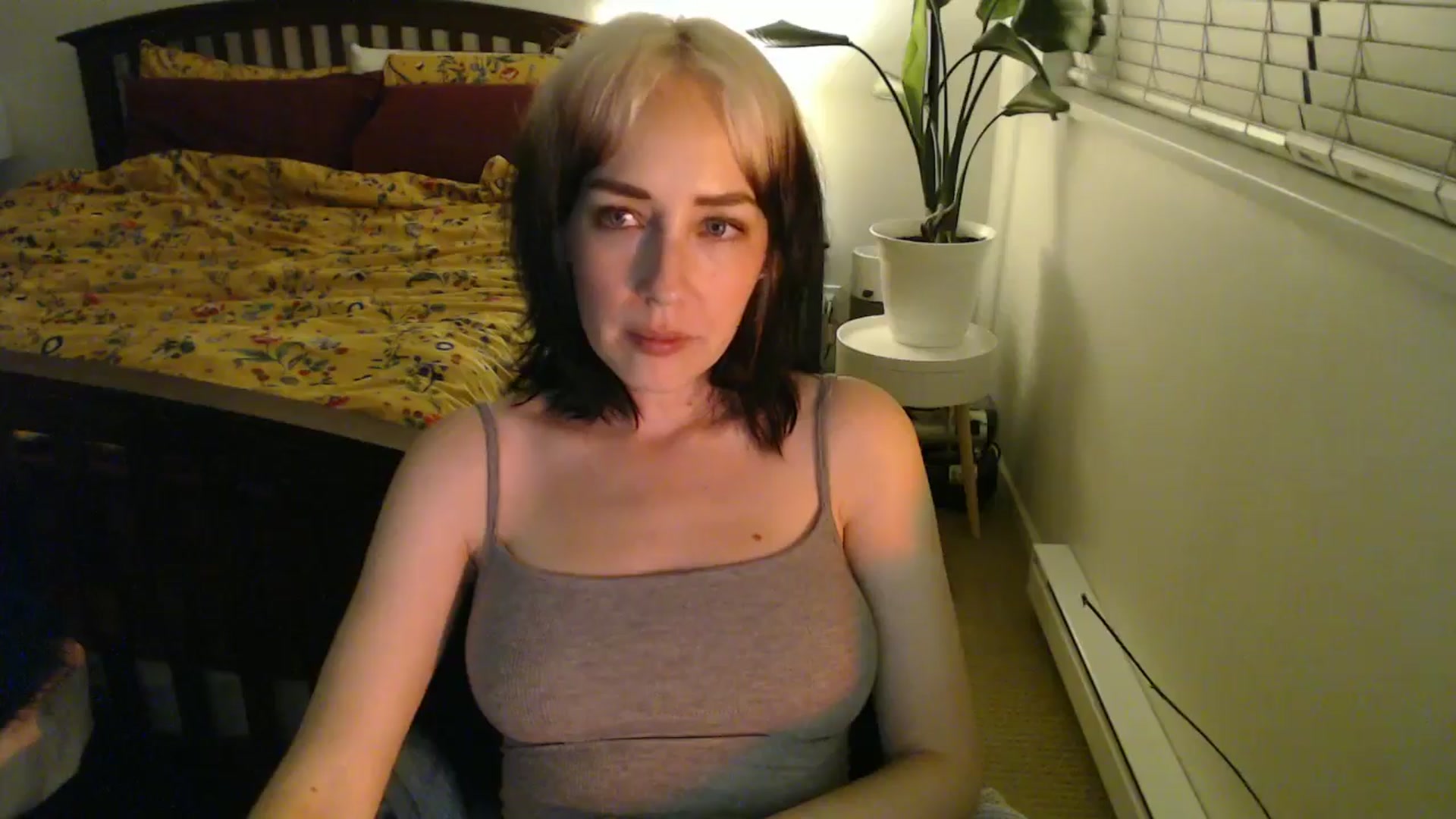 Gallery image thumbnail from NahlaHoney's myfreecams stream on, 09/26/2024, 04:02 image 11 of 20