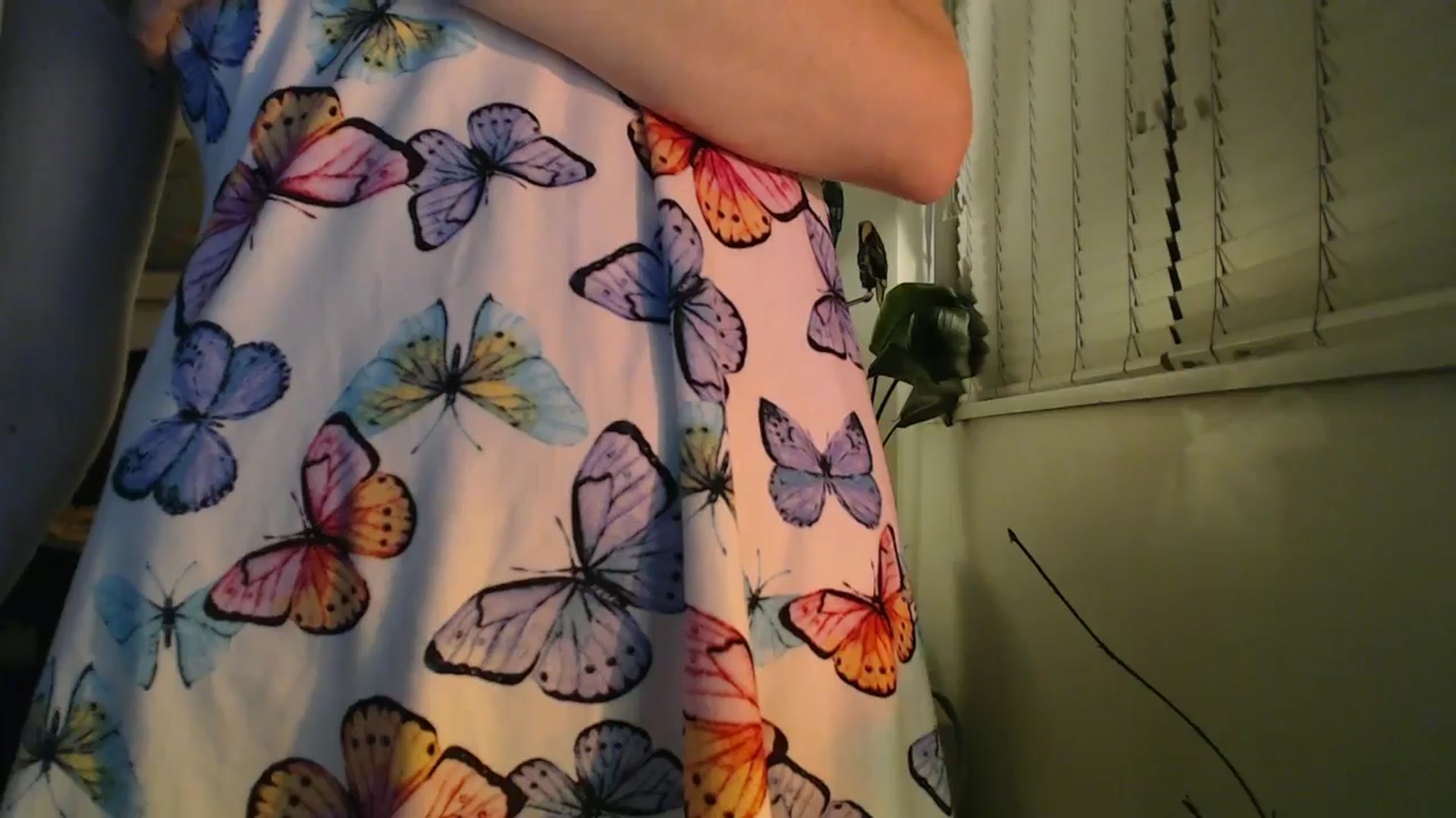 Gallery image thumbnail from NahlaHoney's myfreecams stream on, 10/02/2024, 04:37 image 6 of 20
