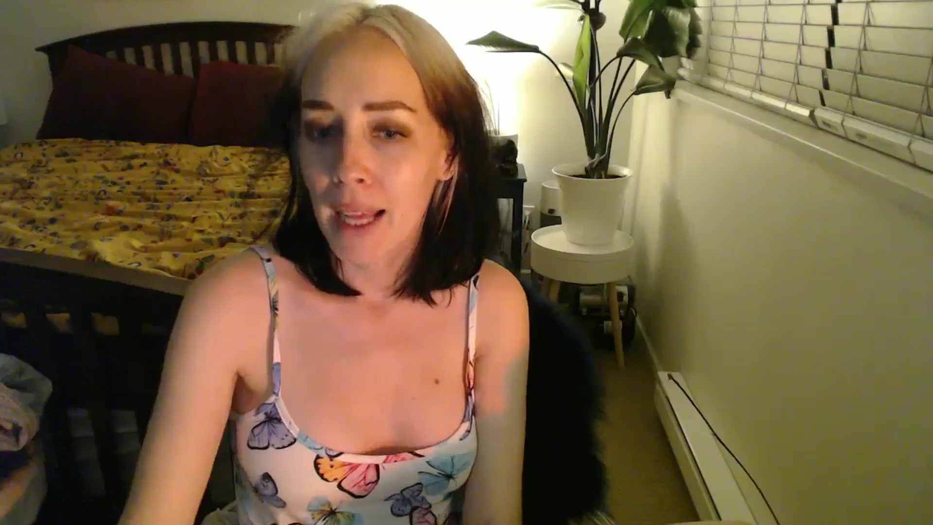 Gallery image thumbnail from NahlaHoney's myfreecams stream on, 10/02/2024, 04:37 image 15 of 20