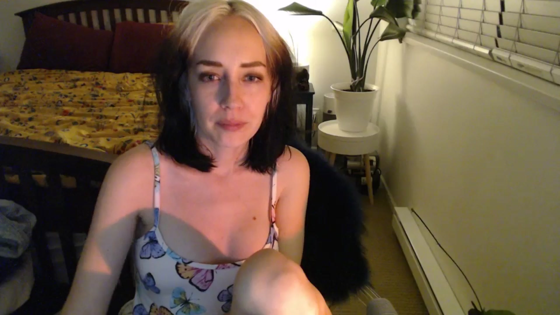 Gallery image thumbnail from NahlaHoney's myfreecams stream on, 10/02/2024, 04:37 image 18 of 20