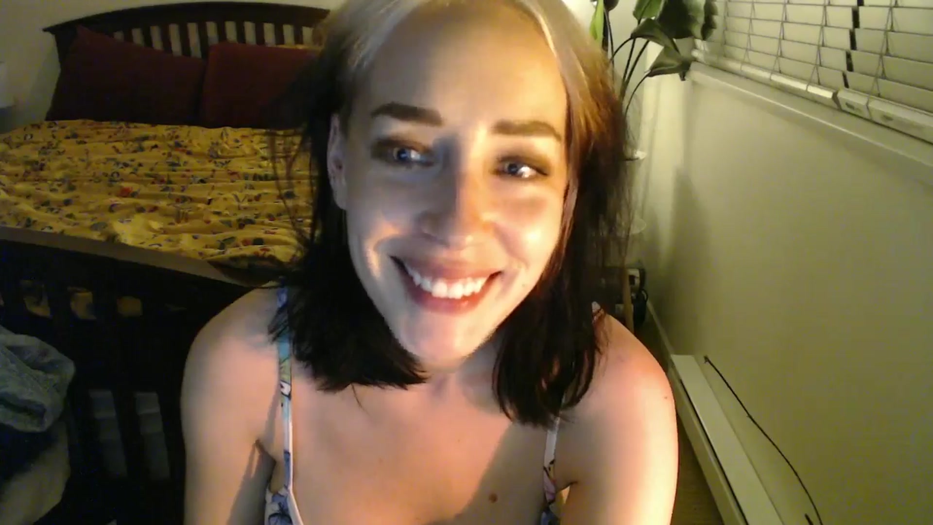 Gallery image thumbnail from NahlaHoney's myfreecams stream on, 10/02/2024, 04:37 image 5 of 20