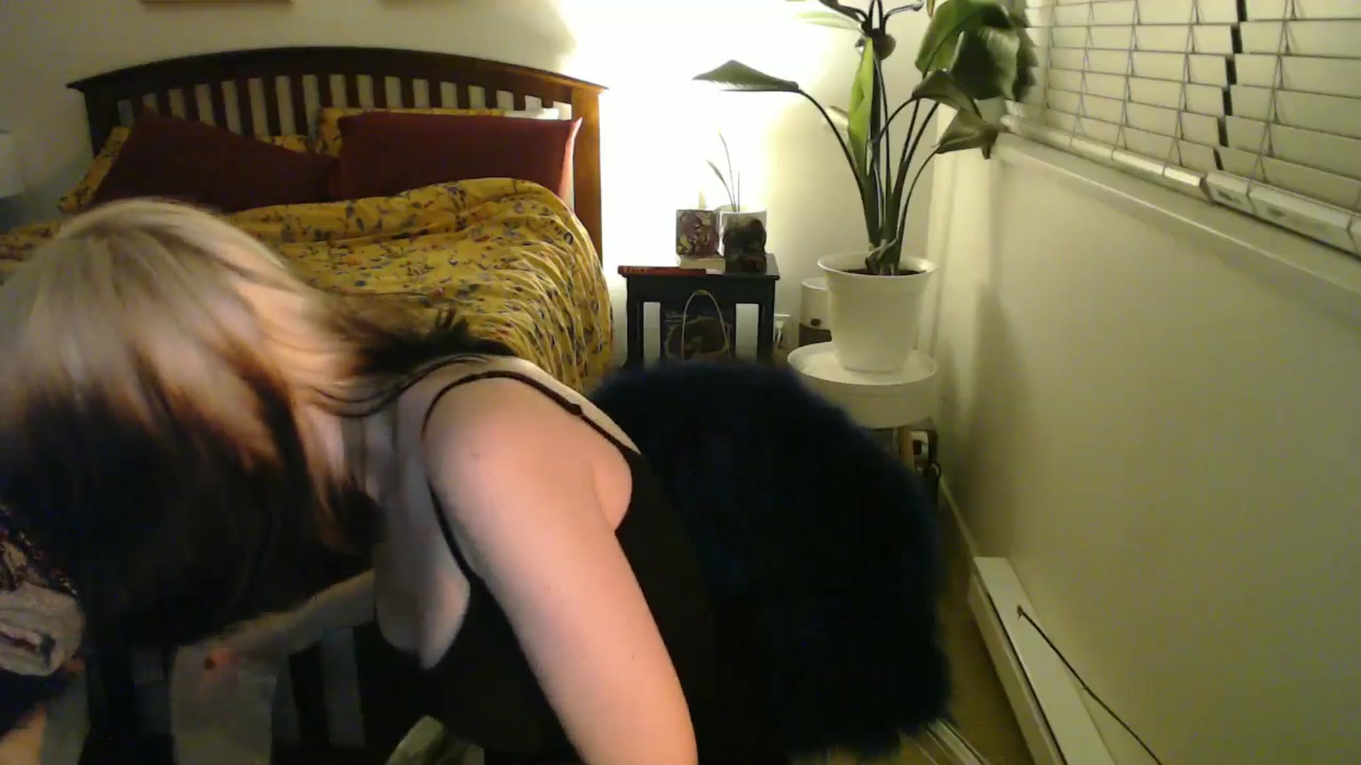 Gallery image thumbnail from NahlaHoney's myfreecams stream on, 10/03/2024, 04:55 image 10 of 20