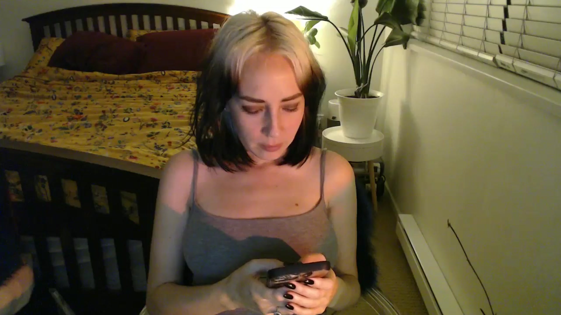Gallery image thumbnail from NahlaHoney's myfreecams stream on, 10/06/2024, 03:24 image 14 of 20