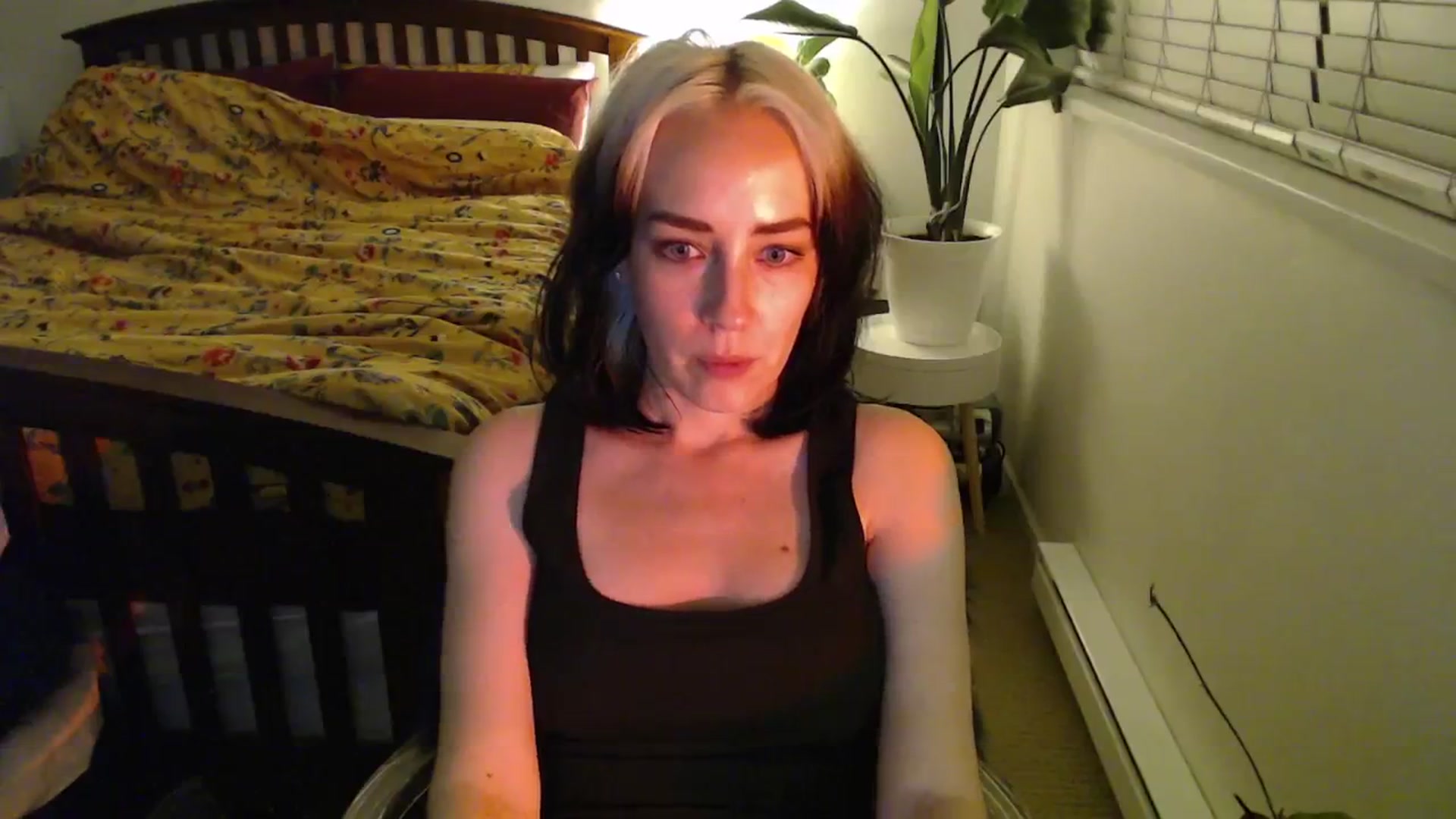Gallery image thumbnail from NahlaHoney's myfreecams stream on, 10/08/2024, 03:51 image 12 of 20