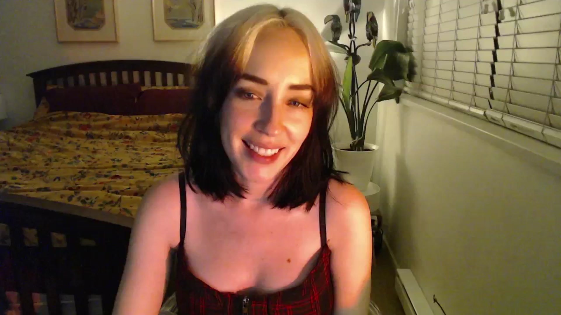 Gallery image thumbnail from NahlaHoney's myfreecams stream on, 10/09/2024, 02:29 image 15 of 20