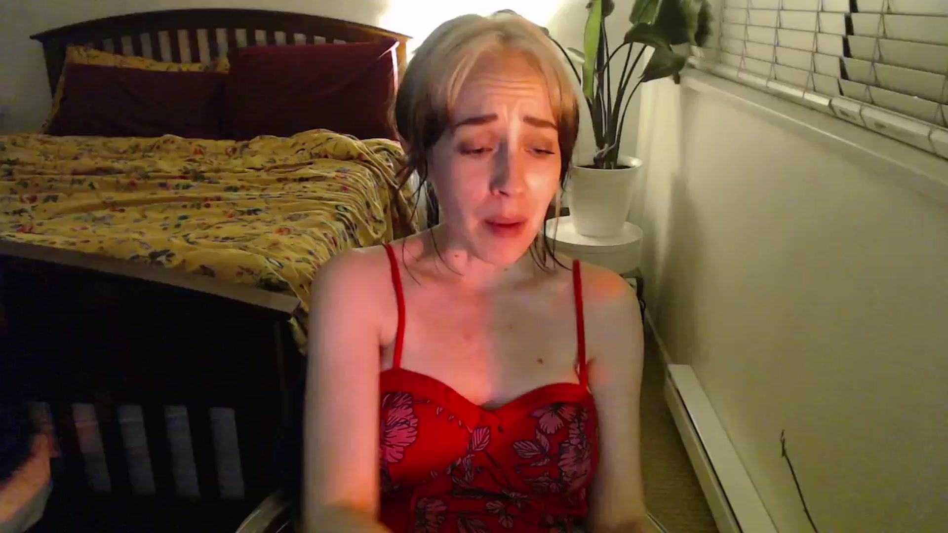 Gallery image thumbnail from NahlaHoney's myfreecams stream on, 10/18/2024, 05:13 image 14 of 20