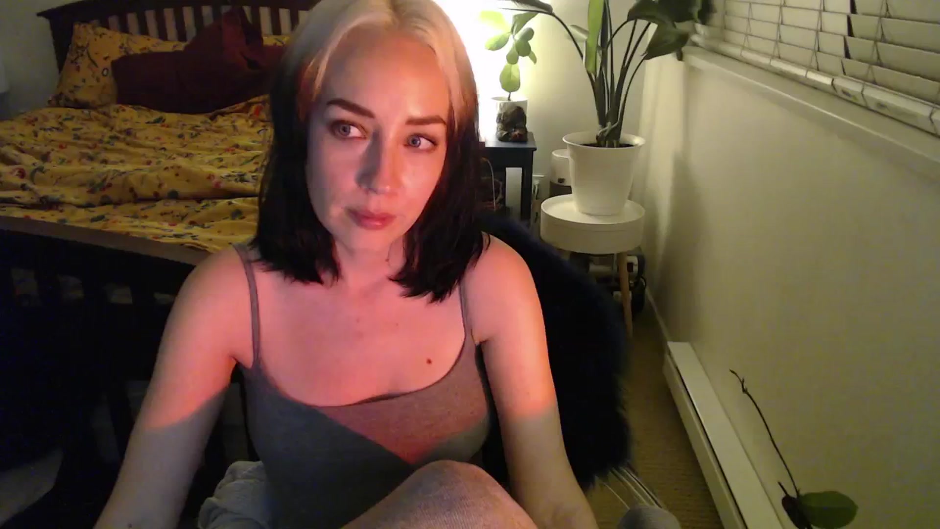 Gallery image thumbnail from NahlaHoney's myfreecams stream on, 10/21/2024, 03:24 image 16 of 20