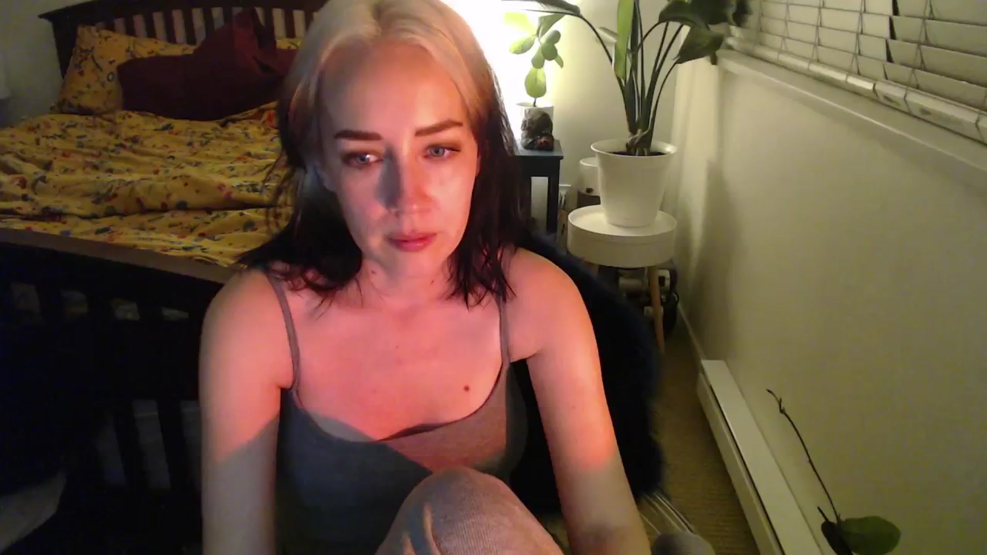 Gallery image thumbnail from NahlaHoney's myfreecams stream on, 10/21/2024, 03:24 image 14 of 20