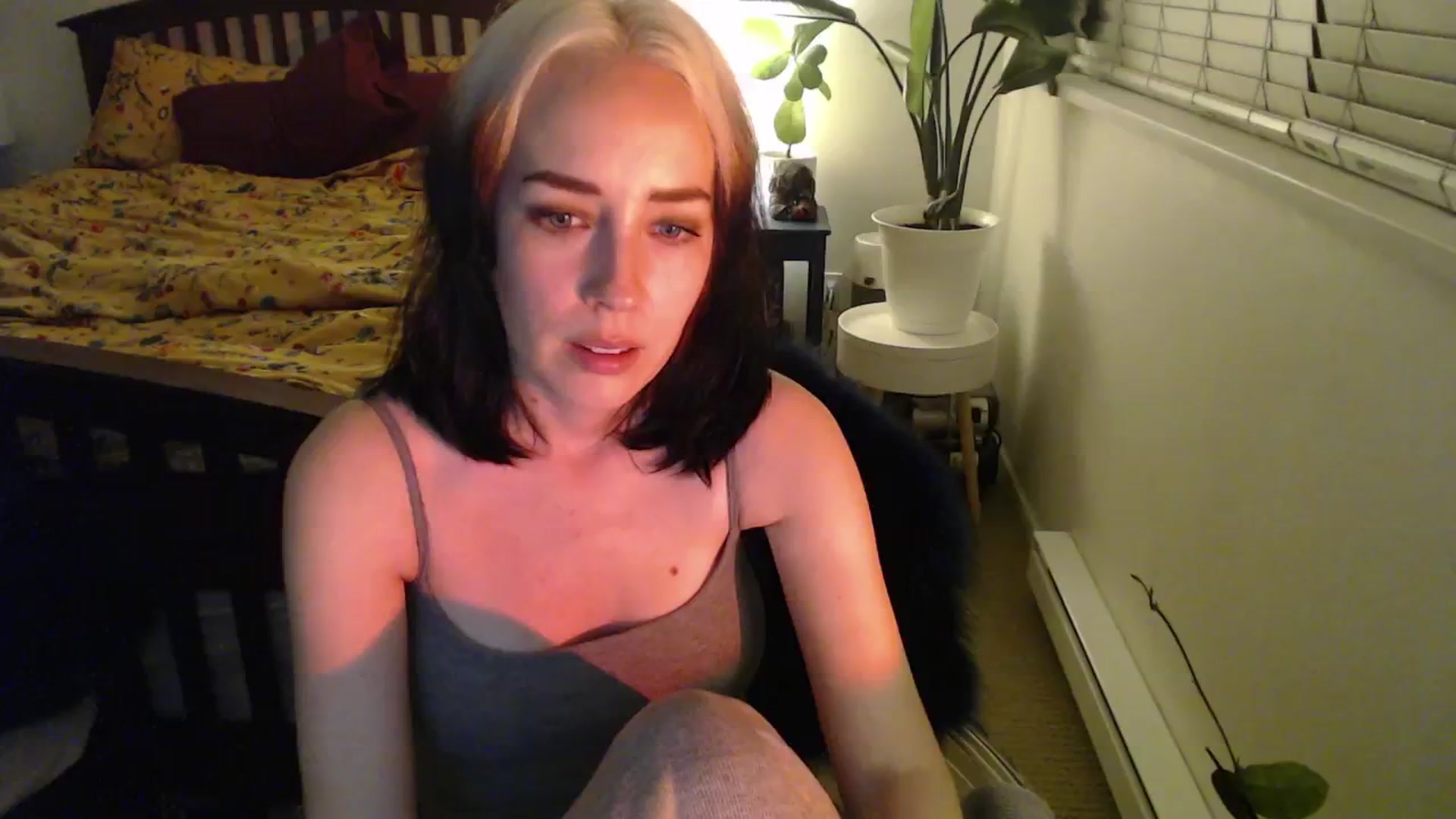 Gallery image thumbnail from NahlaHoney's myfreecams stream on, 10/21/2024, 03:24 image 15 of 20