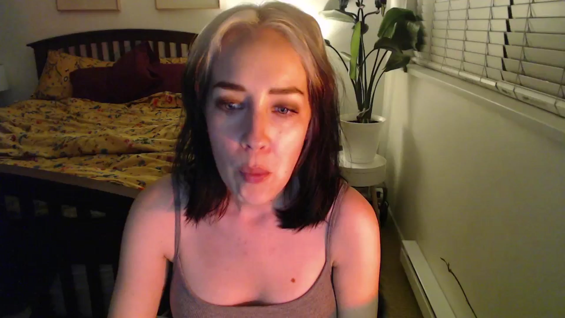 Gallery image thumbnail from NahlaHoney's myfreecams stream on, 10/21/2024, 03:24 image 11 of 20