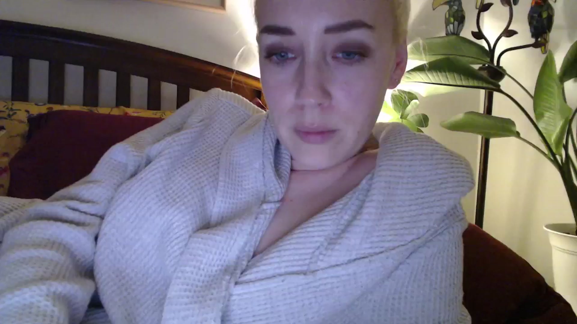 Gallery image thumbnail from NahlaHoney's myfreecams stream on, 10/21/2024, 05:45 image 9 of 20