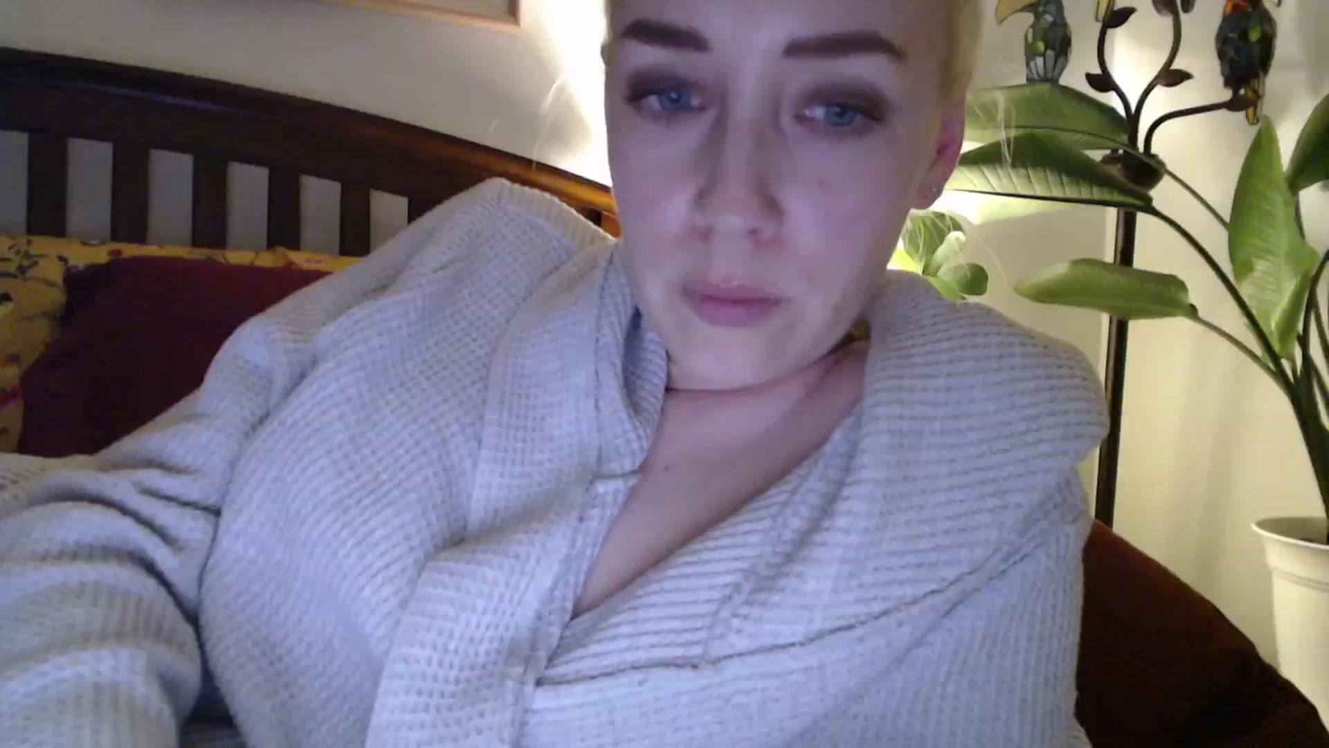 Gallery image thumbnail from NahlaHoney's myfreecams stream on, 10/21/2024, 05:45 image 5 of 20