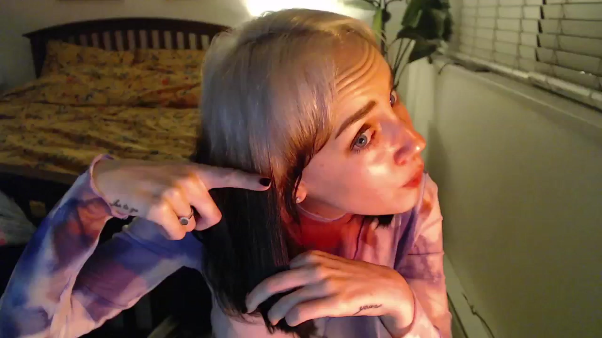 Gallery image thumbnail from NahlaHoney's myfreecams stream on, 10/25/2024, 04:49 image 7 of 20