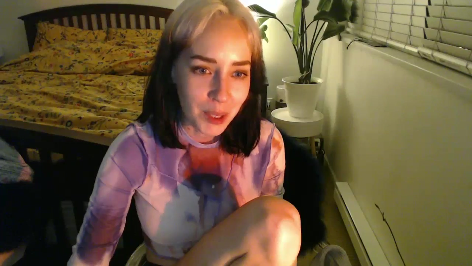 Gallery image thumbnail from NahlaHoney's myfreecams stream on, 10/25/2024, 05:24 image 12 of 20
