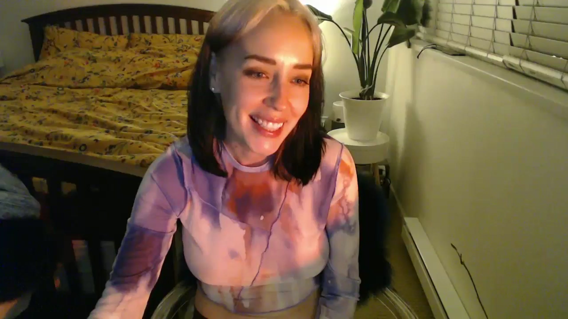 Gallery image thumbnail from NahlaHoney's myfreecams stream on, 10/25/2024, 05:24 image 18 of 20